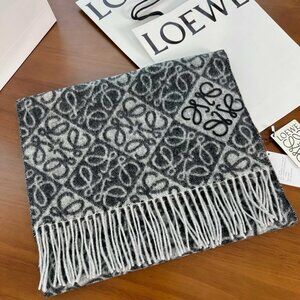 Anagram scarf in wool and cashmere Loewe